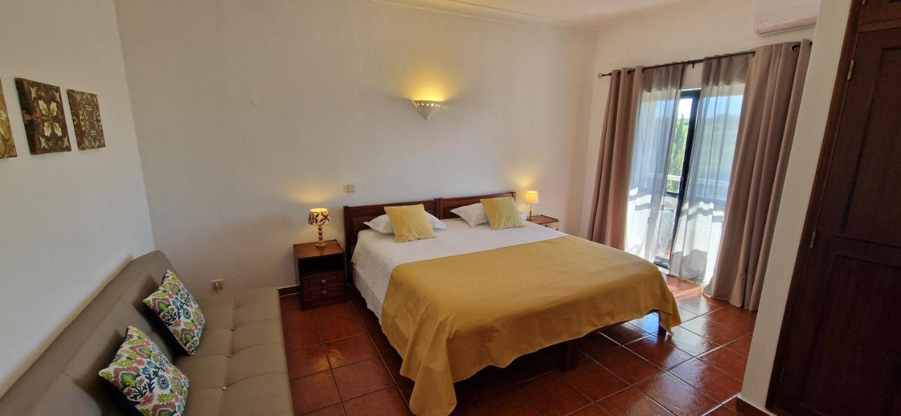 Отель Casa Rosa Montes Praia Da Luz Экстерьер фото